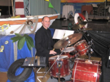 Alexander Fies am Schlagzeug
